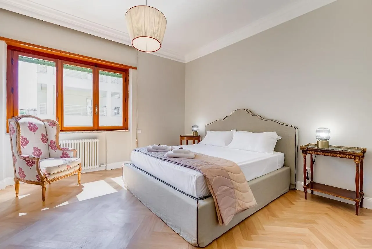 Bmga L Chic And Charm 3Bdr Apt In Coppede District Apartment Rome