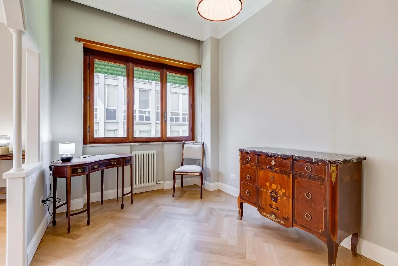 Bmga L Chic And Charm 3Bdr Apt In Coppede District Apartment Rome Italy