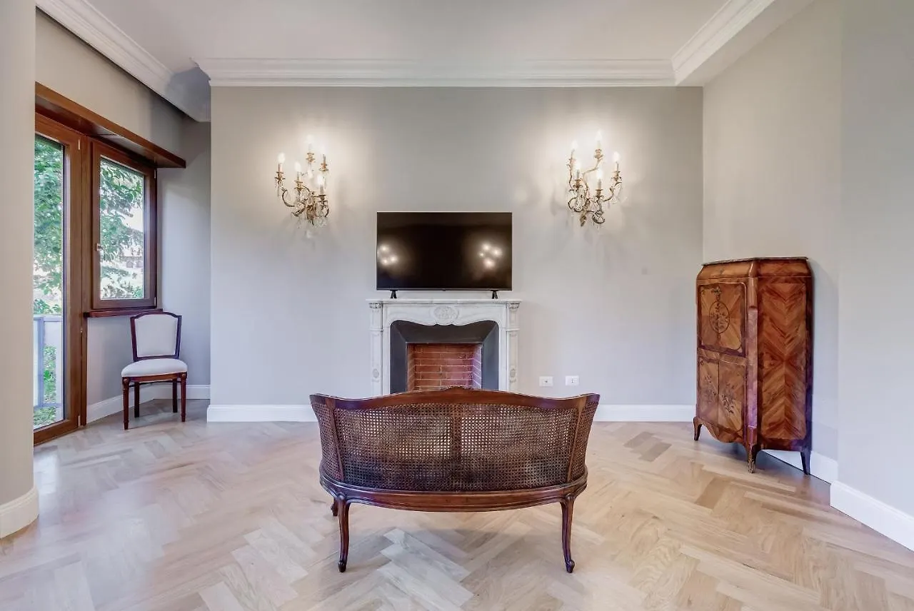 Bmga L Chic And Charm 3Bdr Apt In Coppede District Apartment Rome