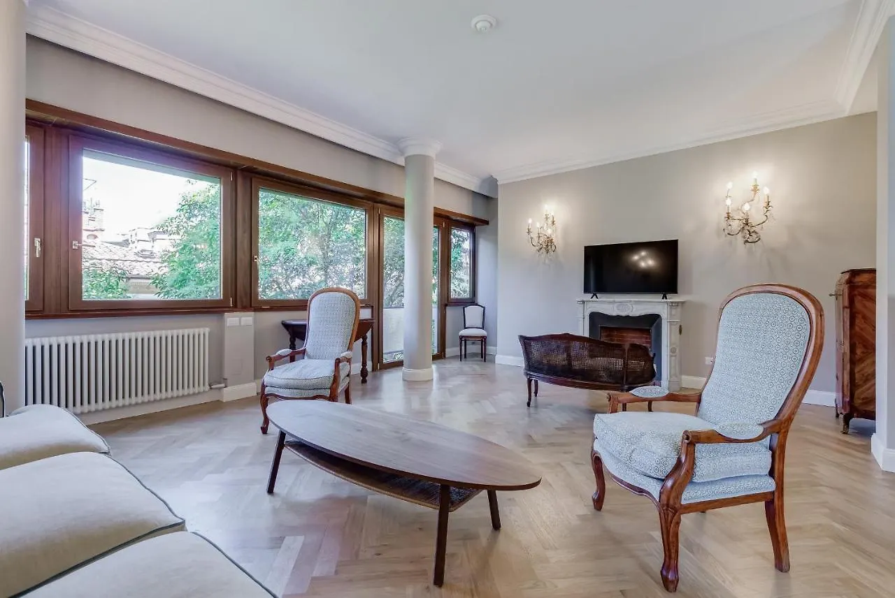 Bmga L Chic And Charm 3Bdr Apt In Coppede District Apartment Rome Italy